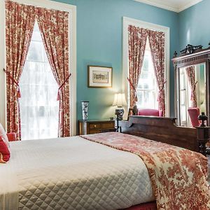 Queen Room Oge House on the Riverwalk